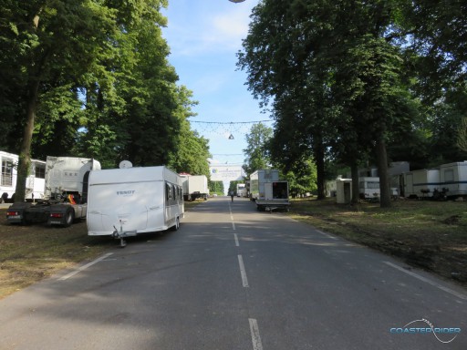 Montage des métiers de la Fête des Loges (2018)